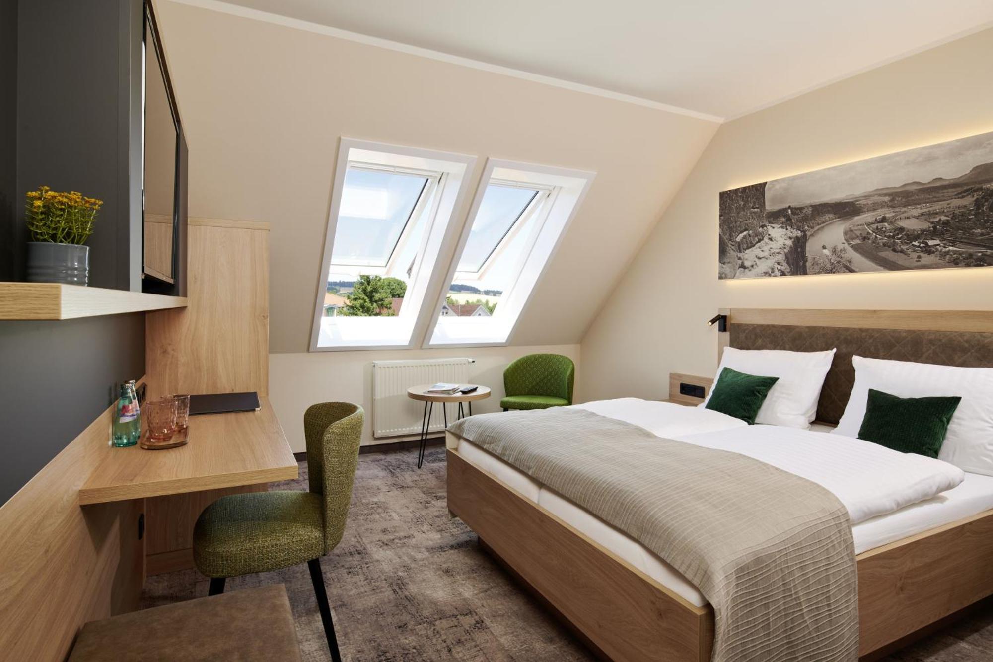 Parkhotel Neustadt Нойштадт Екстер'єр фото